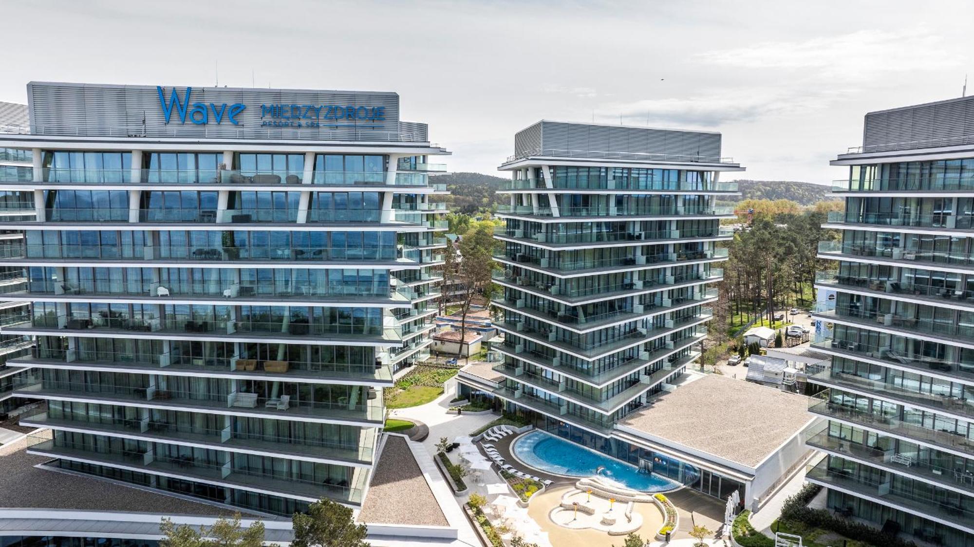 Appartamento Wave Panorama 8Th Floor Sea View Miedzyzdroje Esterno foto
